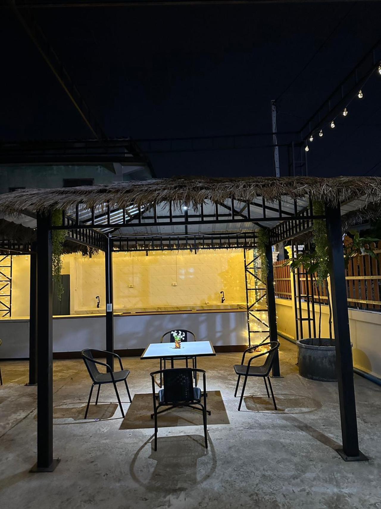 Venn Hostel เวียงจันทน์ ภายนอก รูปภาพ