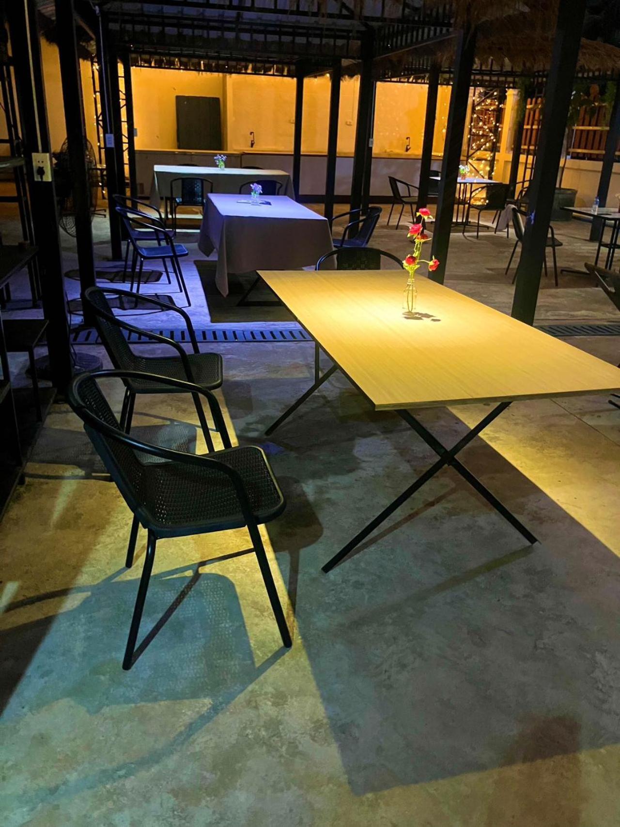 Venn Hostel เวียงจันทน์ ภายนอก รูปภาพ
